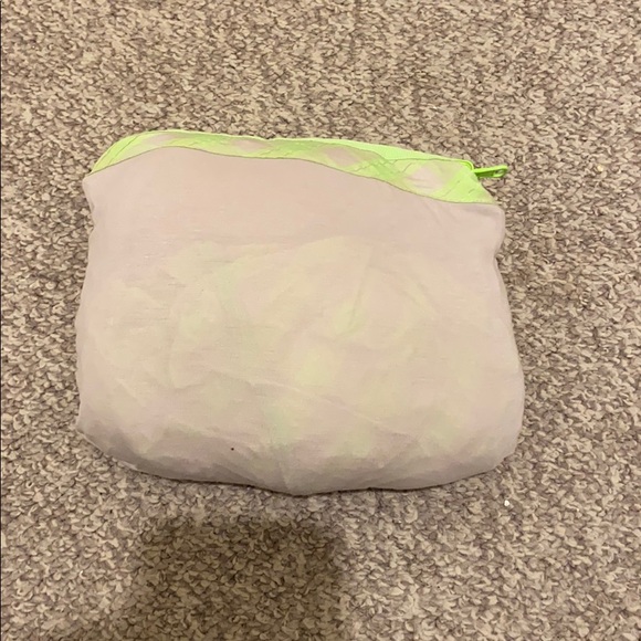 packable ivivva jacket - Picture 6 of 6